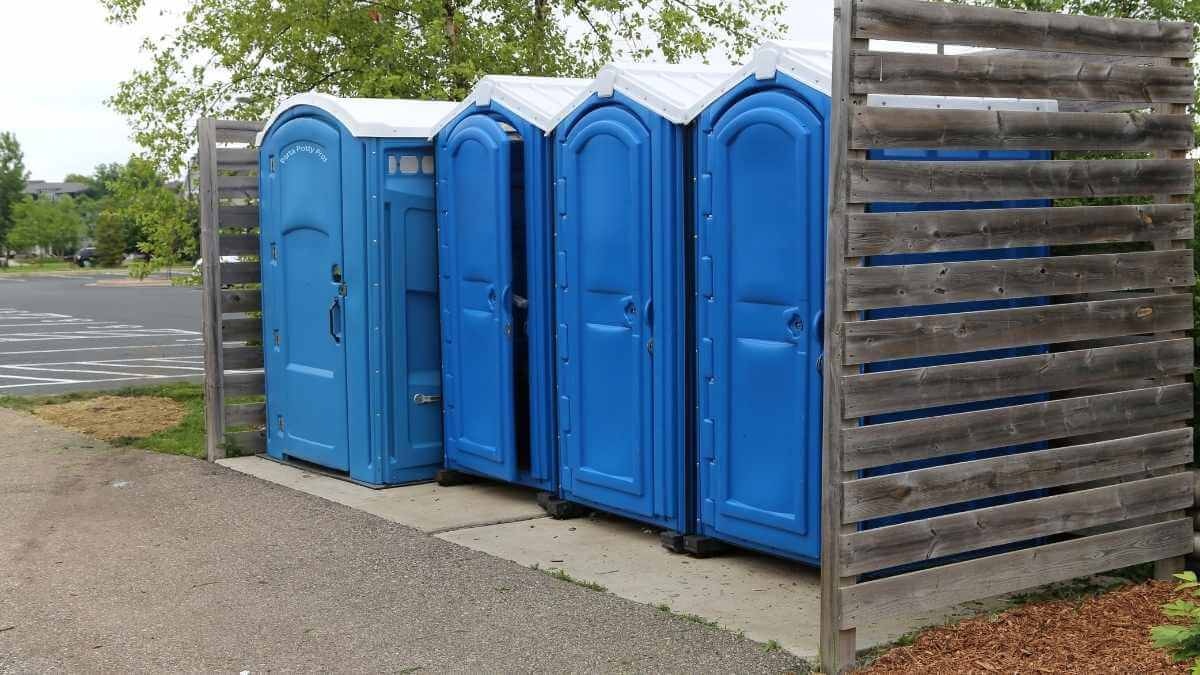 Porta Potty Rental Pros - Quality Portable Restroom Services in Commerce, MO, 63742